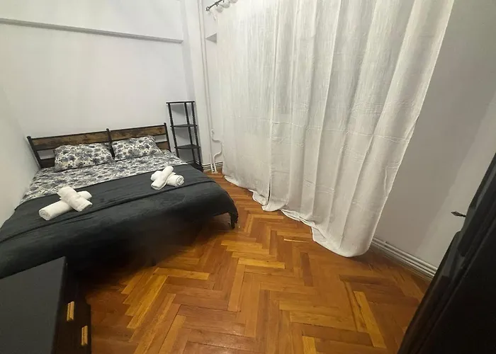Apartament Center *