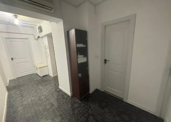 Apartament Center *